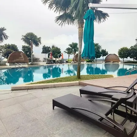 1313Almas Suites Cozy Netflix 100Mbps By Stay Nusajaya  Exterior photo